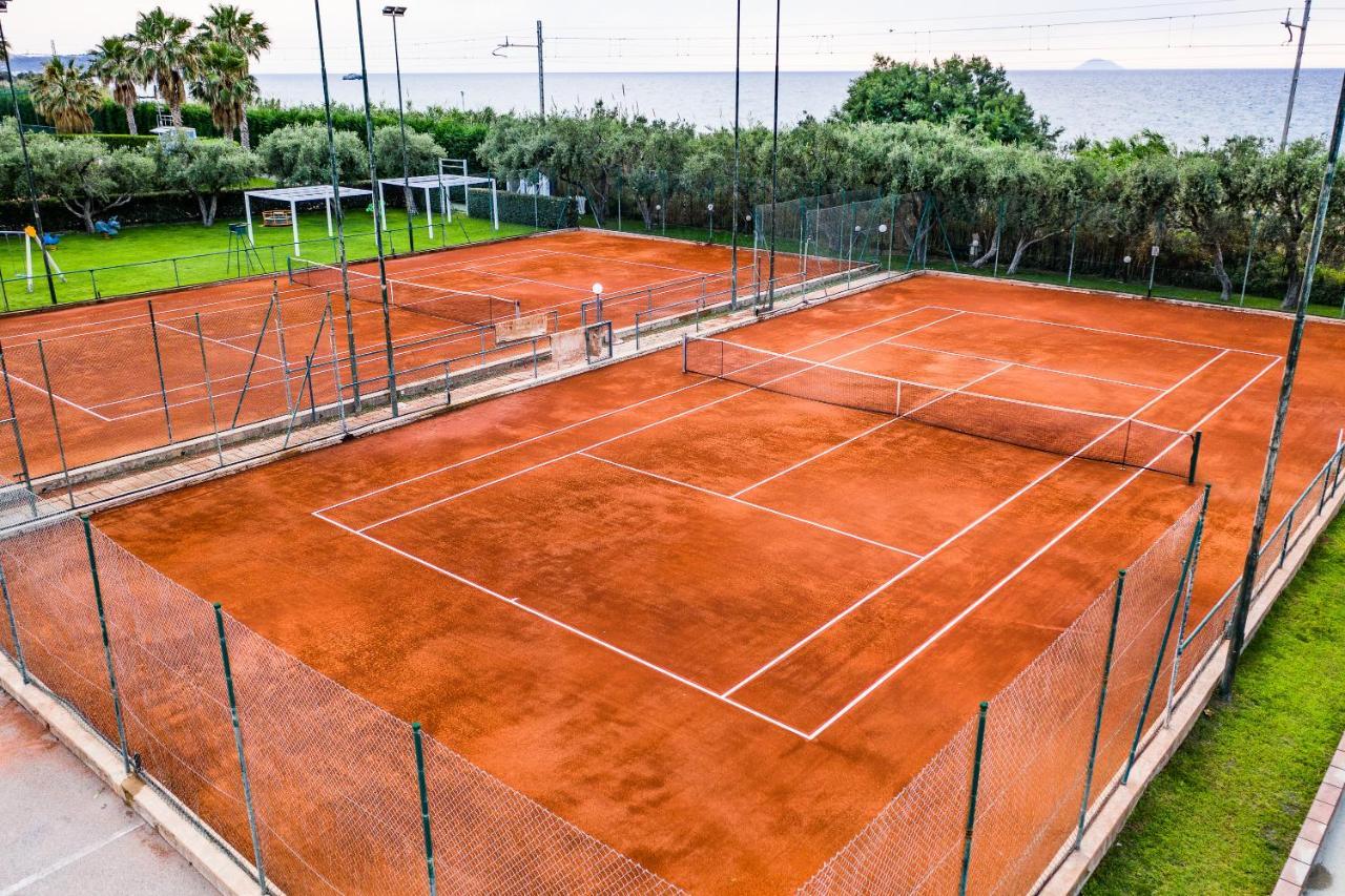 Riviera Del Sole Hotel Resort Spa Piraino Eksteriør bilde