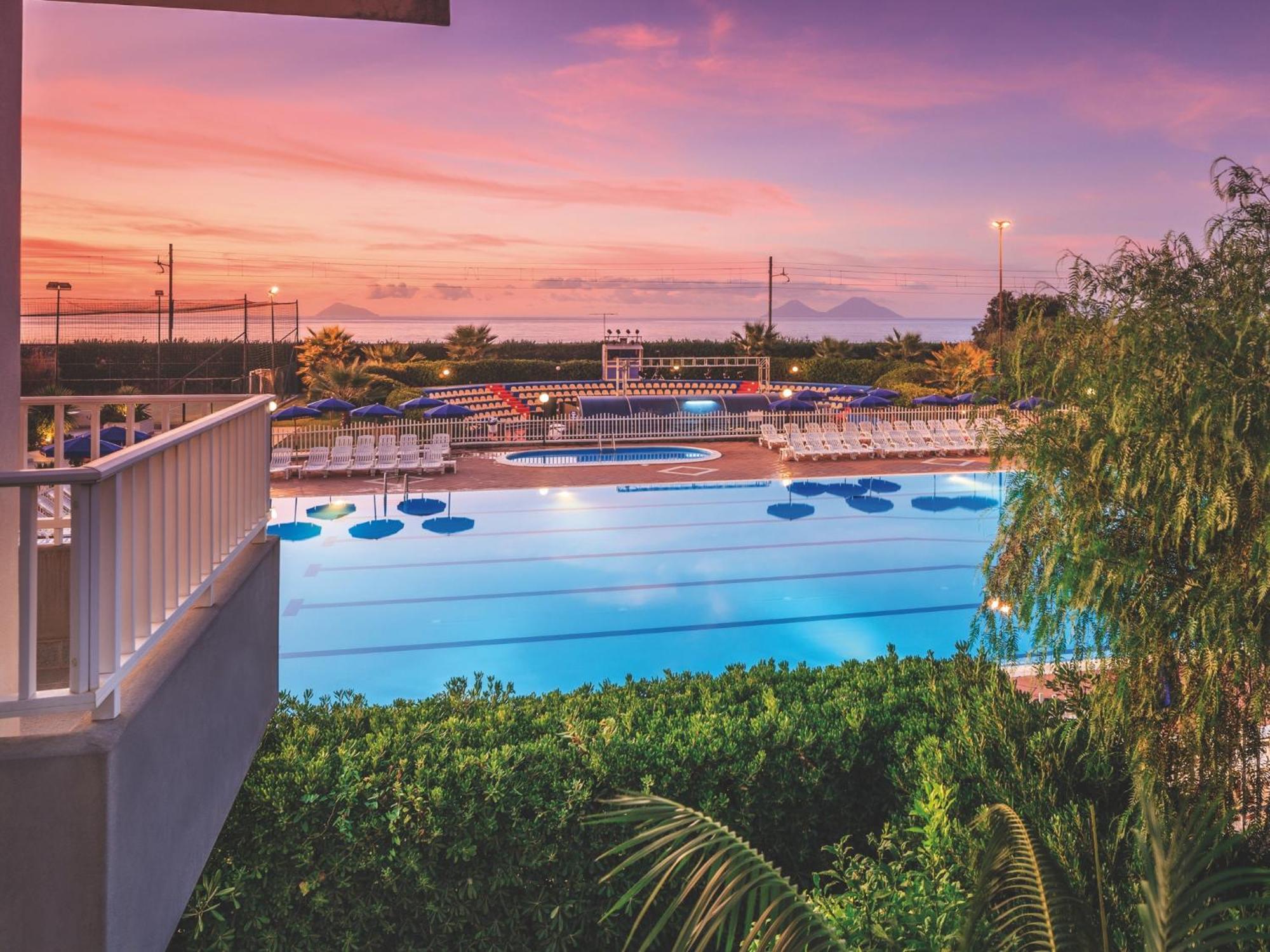Riviera Del Sole Hotel Resort Spa Piraino Eksteriør bilde