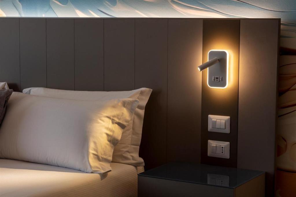 Riviera Del Sole Hotel Resort Spa Piraino Eksteriør bilde