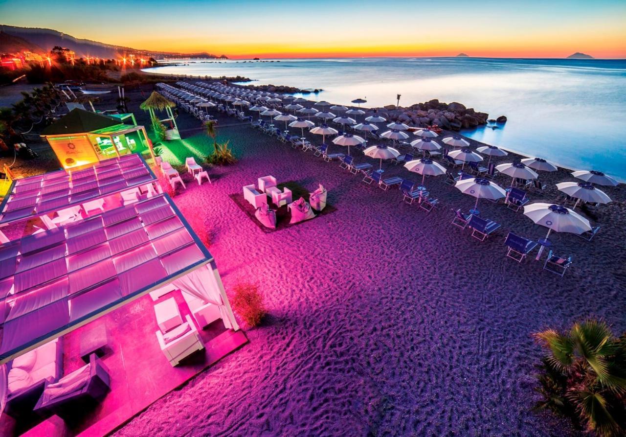 Riviera Del Sole Hotel Resort Spa Piraino Eksteriør bilde